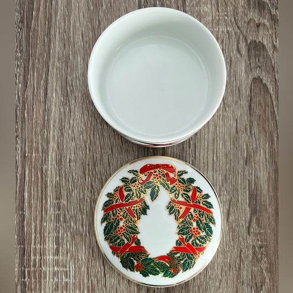 Trinket box - Picture 3 of 8